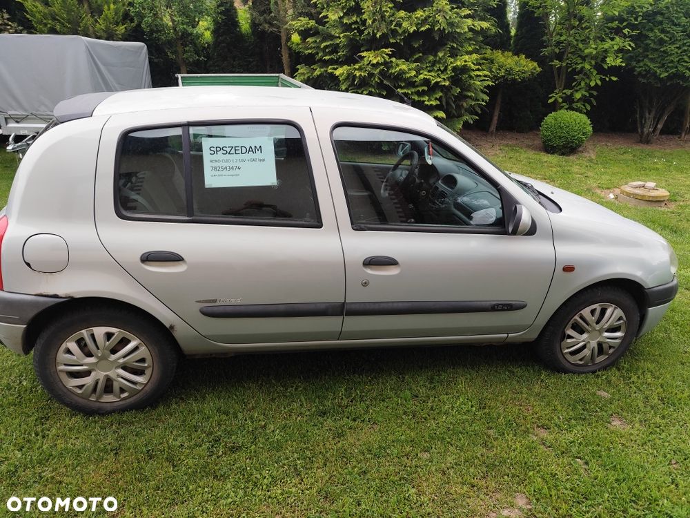 Renault Clio - 4