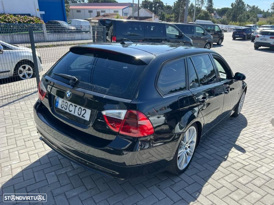 BMW 320 d Touring - 4