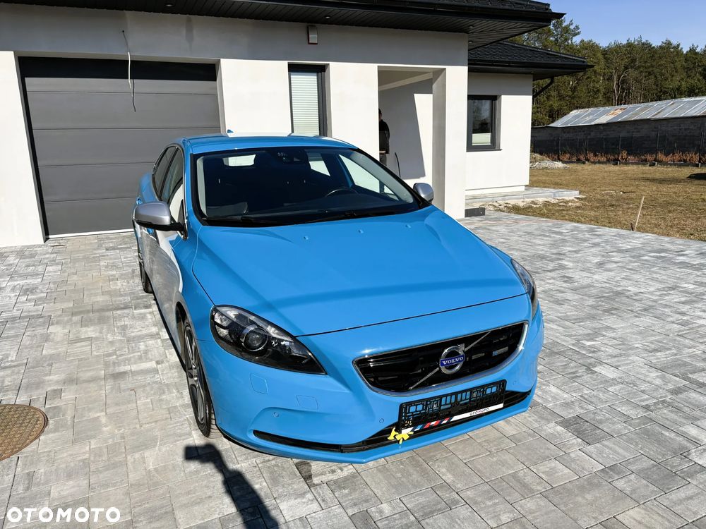 Volvo V40 D4 Geartronic RDesign - 16