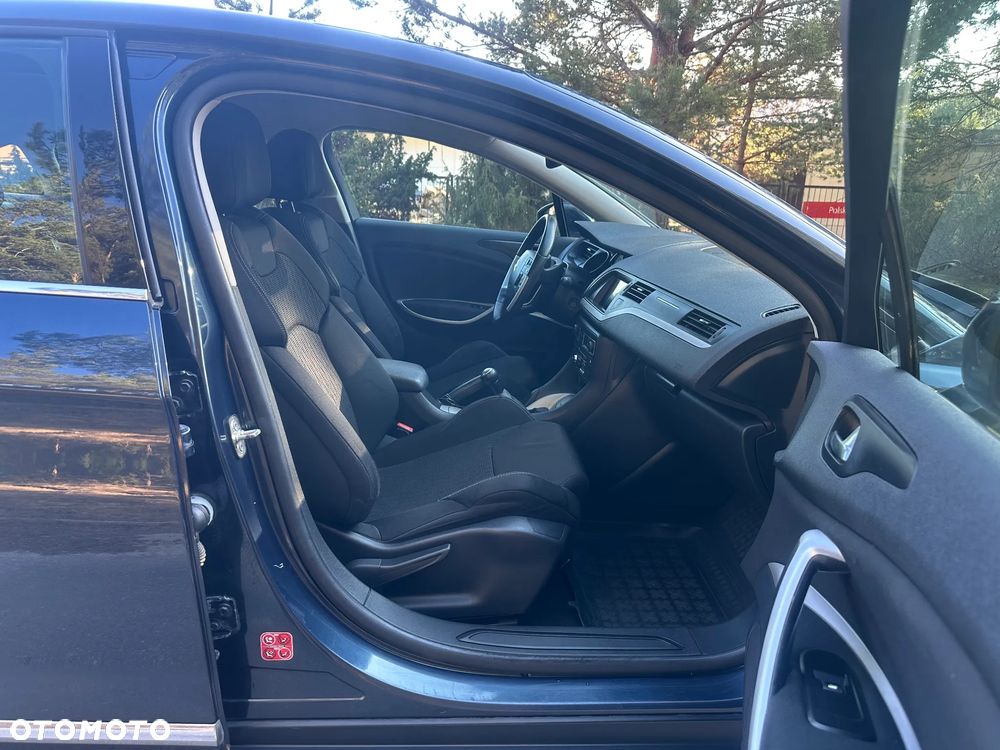 Citroën C5 1.6 HDi Attraction - 32