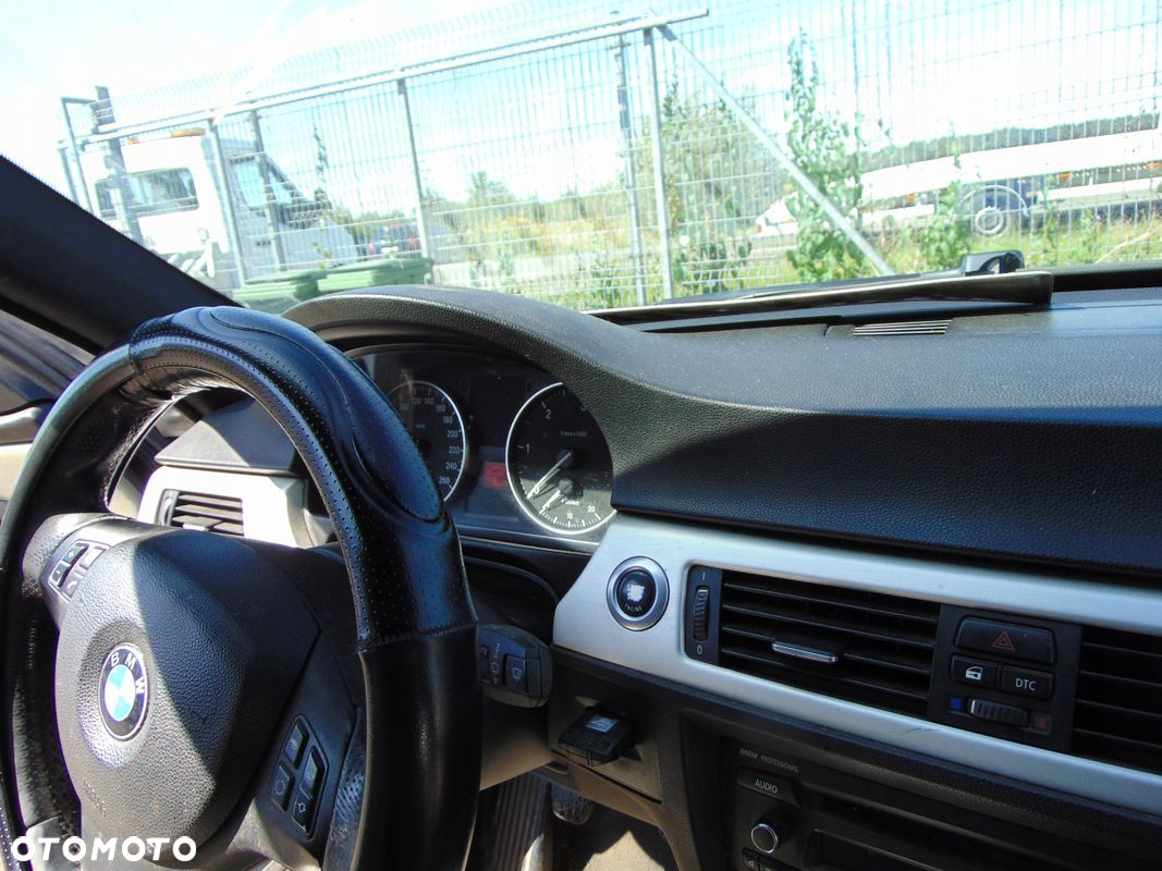 KIEROWNICA WIELOFUNKCYJANA MPAKIET M BMW E91 E90 E92 E93 - 2