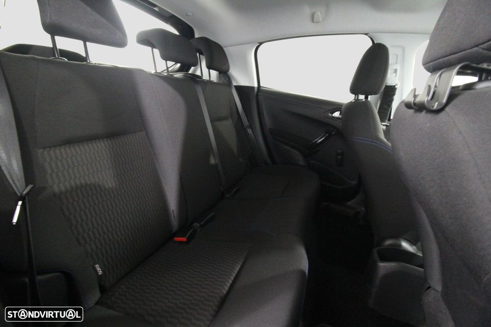 Peugeot 208 1.2 PureTech Active - 14