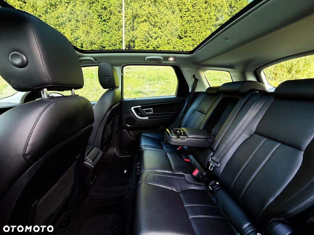 Land Rover Discovery Sport TD4 HSE Luxury - 9