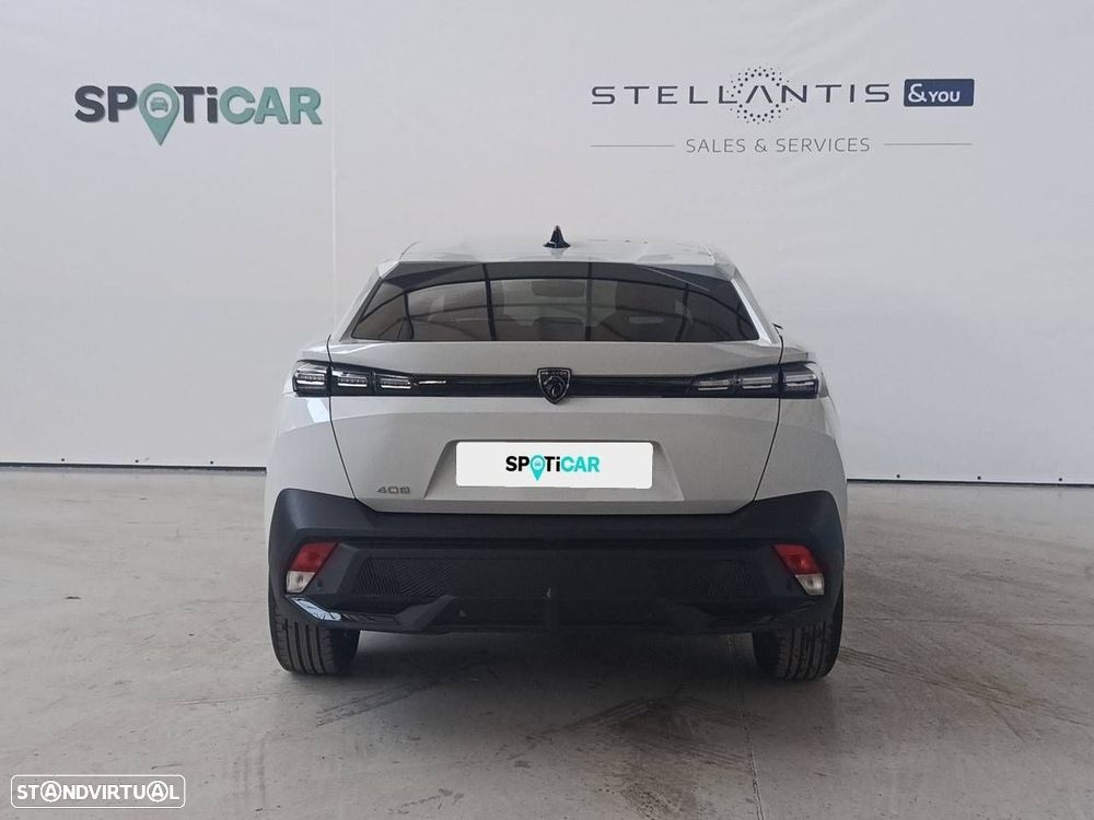 Peugeot 408 1.2 Hybrid Allure e-DCS6 - 7