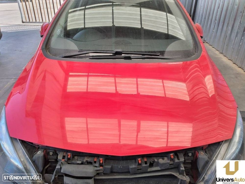 CAPÔ OPEL ASTRA J 2011 - - 4