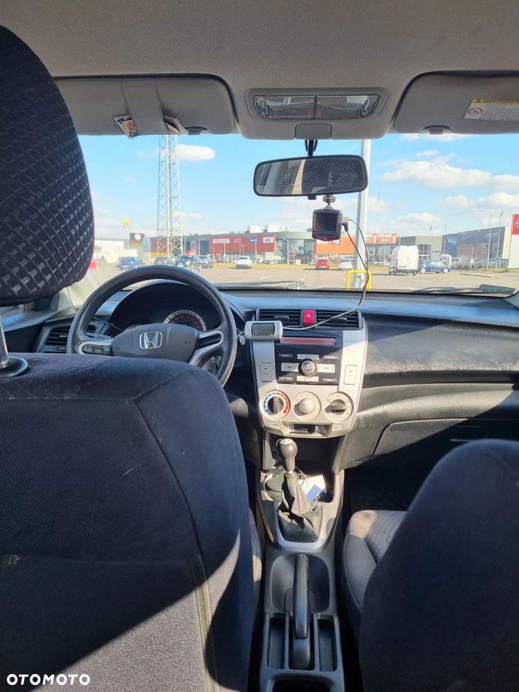 Honda City 1.4 Comfort - 6