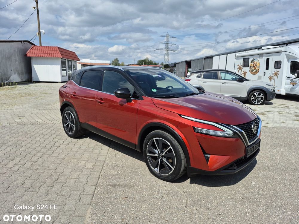 Nissan Qashqai 1.3 DIG-T DCT TEKNA - 2