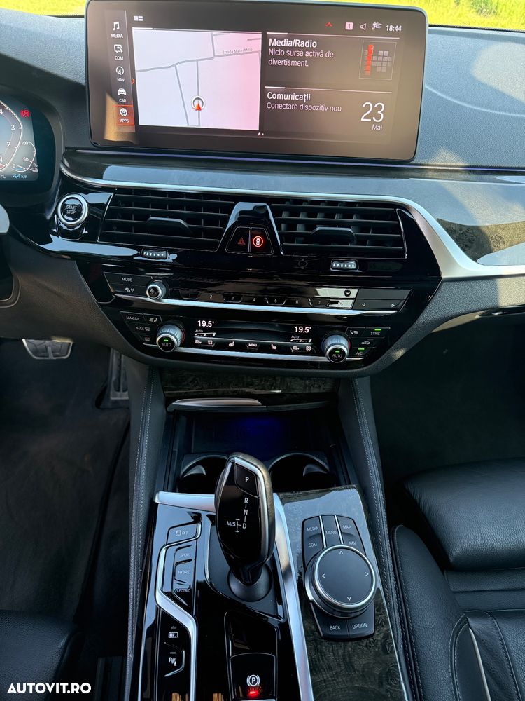 BMW Seria 5 545e xDrive Aut. M Sport Edition - 23