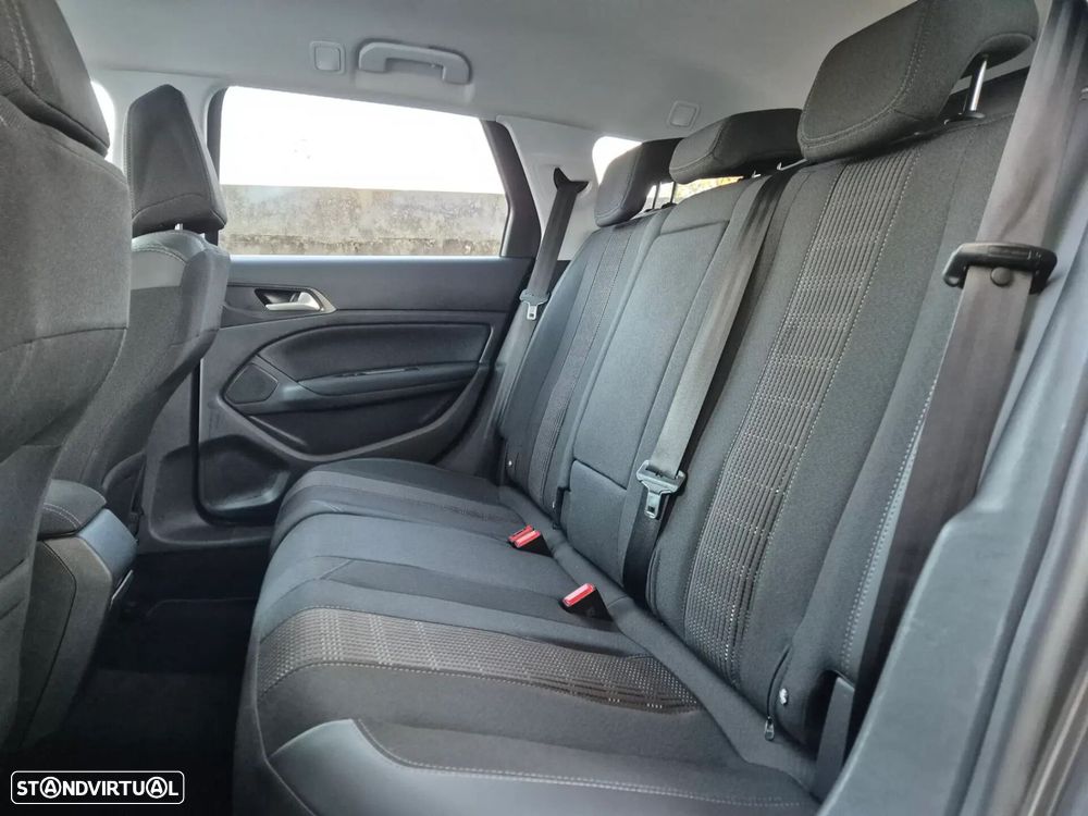 Peugeot 308 SW - 13