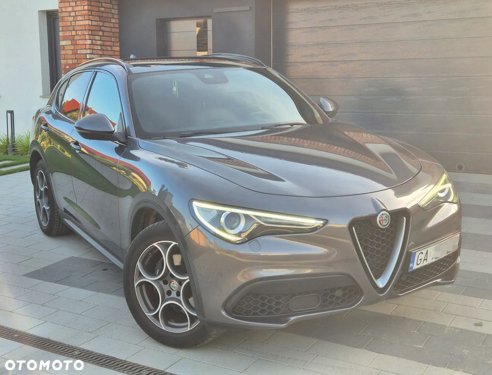 Alfa Romeo Stelvio 2.0 Turbo Executive Q4 - 2