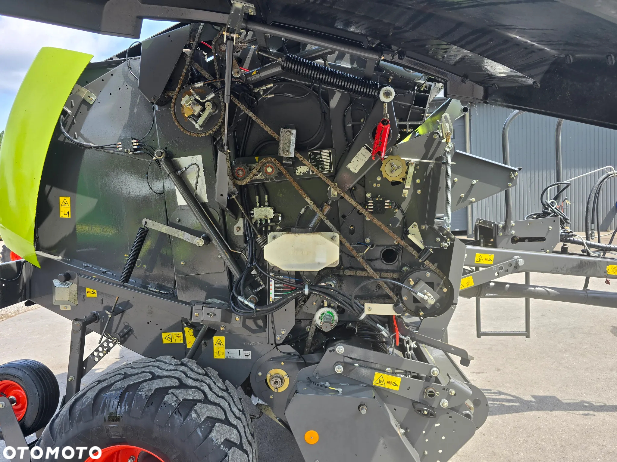 Claas Variant 460 RF - 12