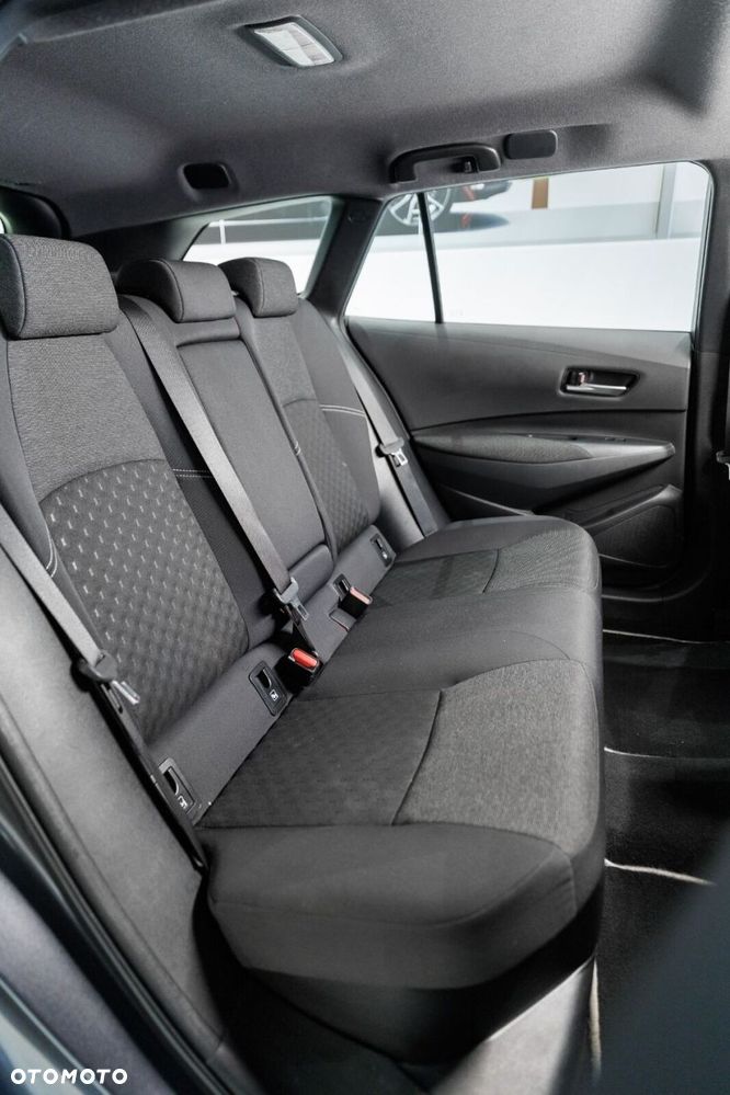 Toyota Corolla 1.8 Hybrid Comfort - 19