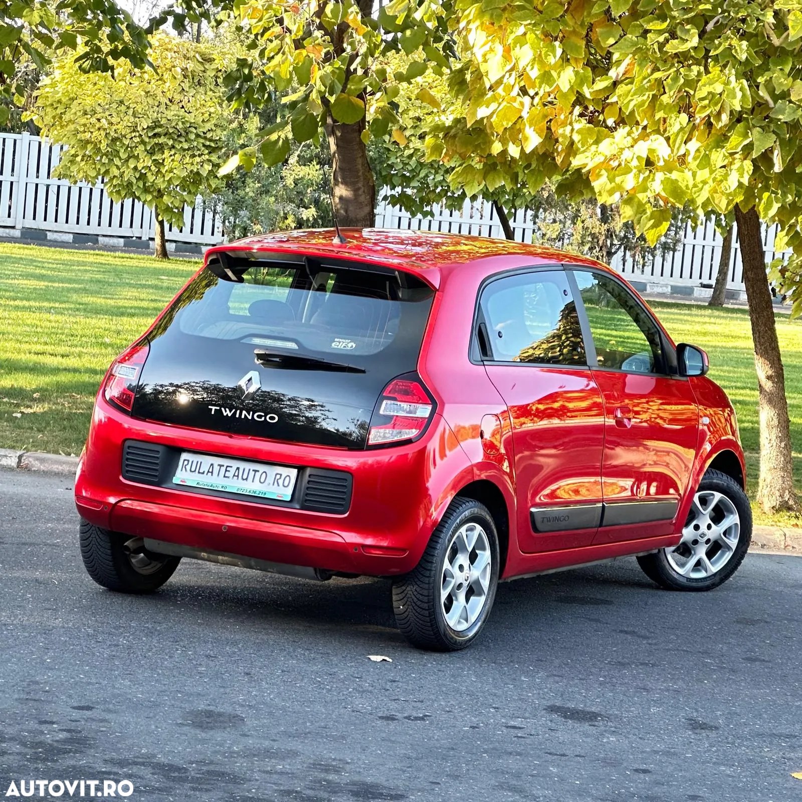 Renault Twingo SCe 75 INTENS - 3