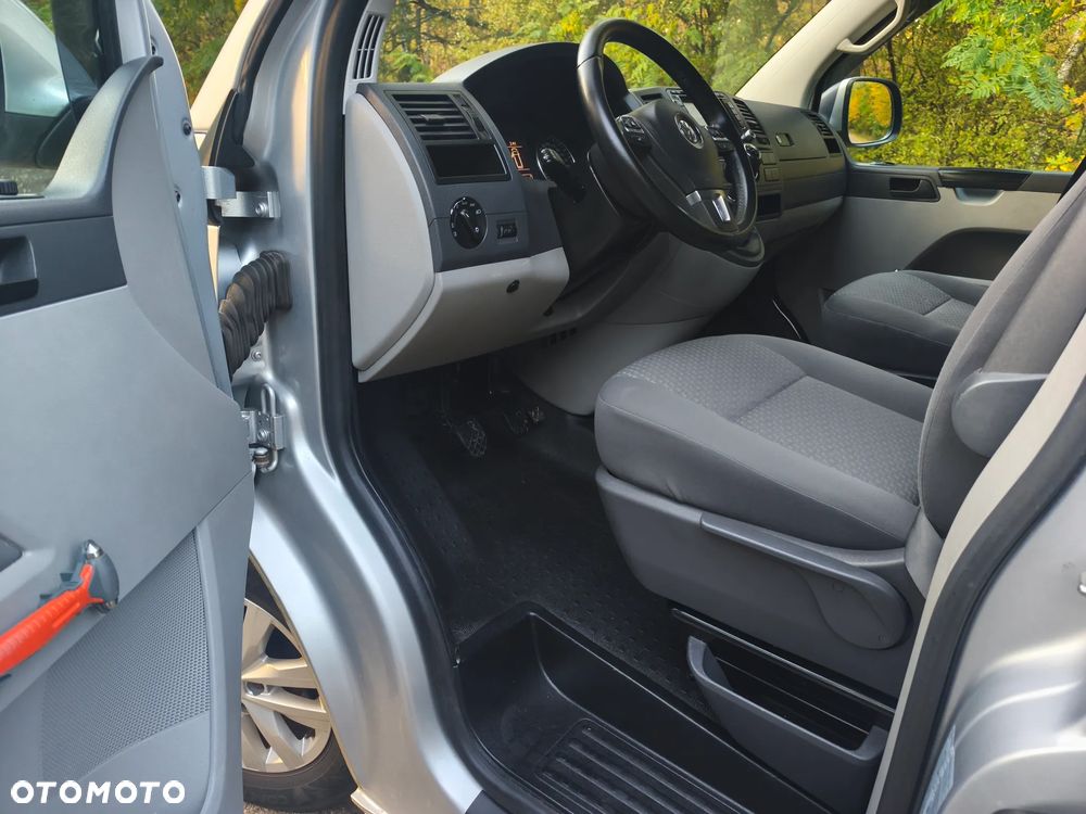 Volkswagen Transporter - 20