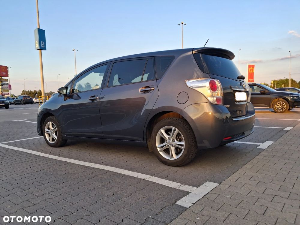 Toyota Verso - 6