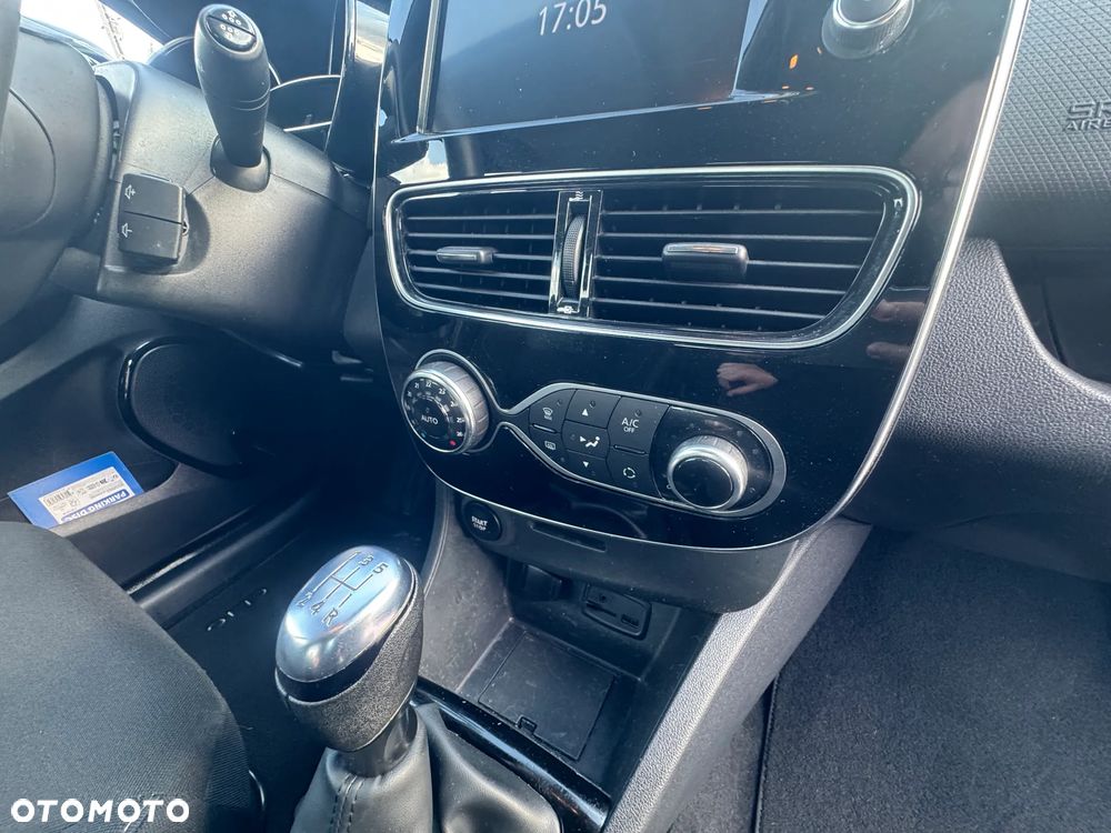 Renault Clio 0.9 TCe Limited - 27