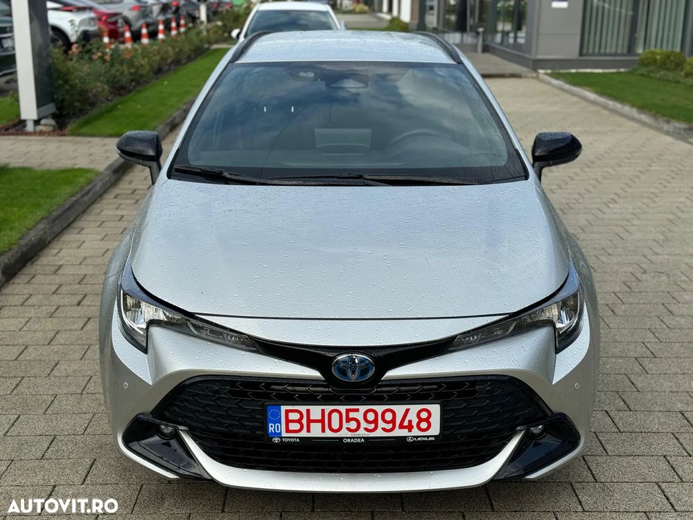 Toyota Corolla Sedan 1.8 HEV Business - 2