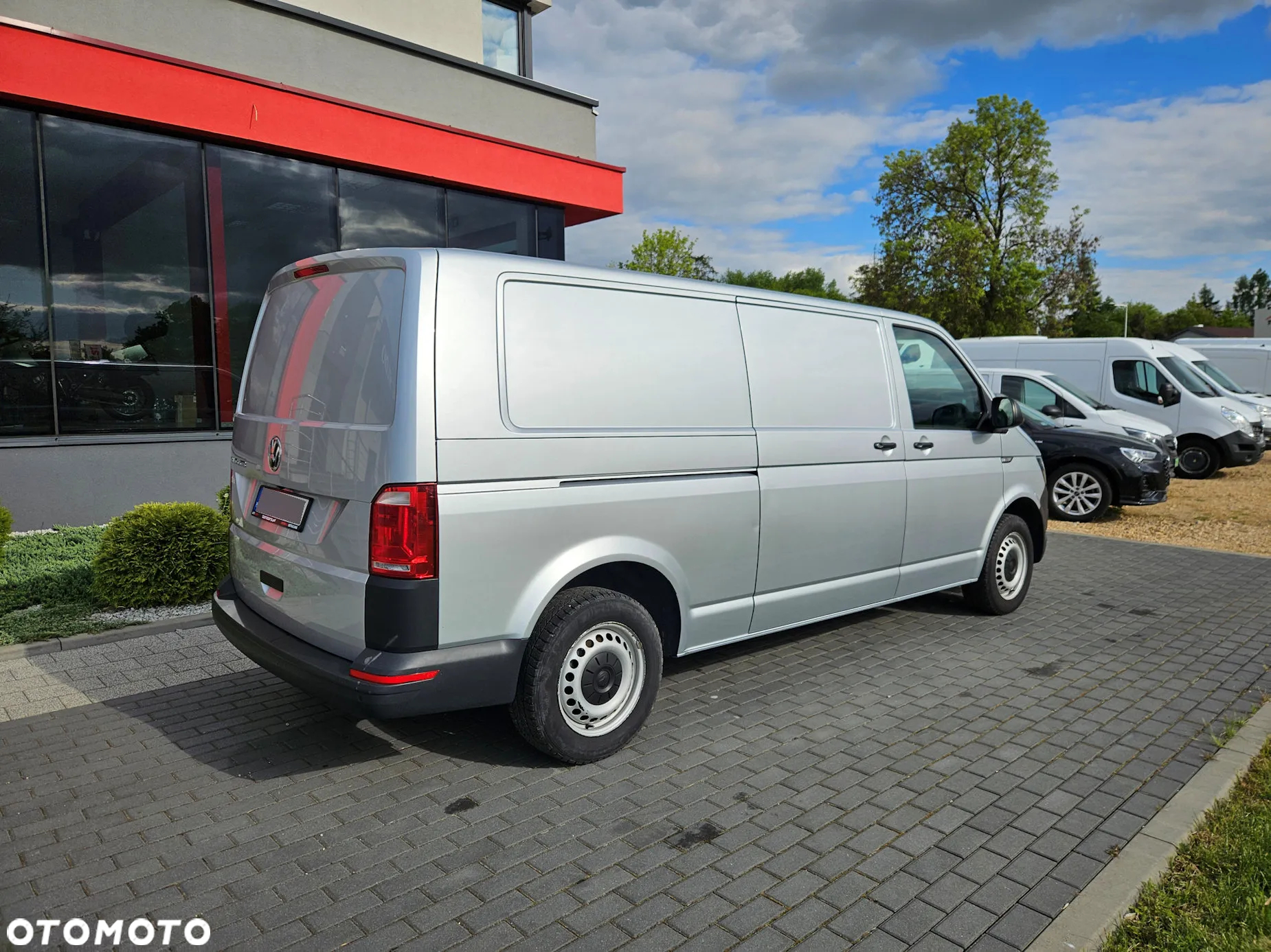 Volkswagen Transporter LONG 2.0TDI - 3