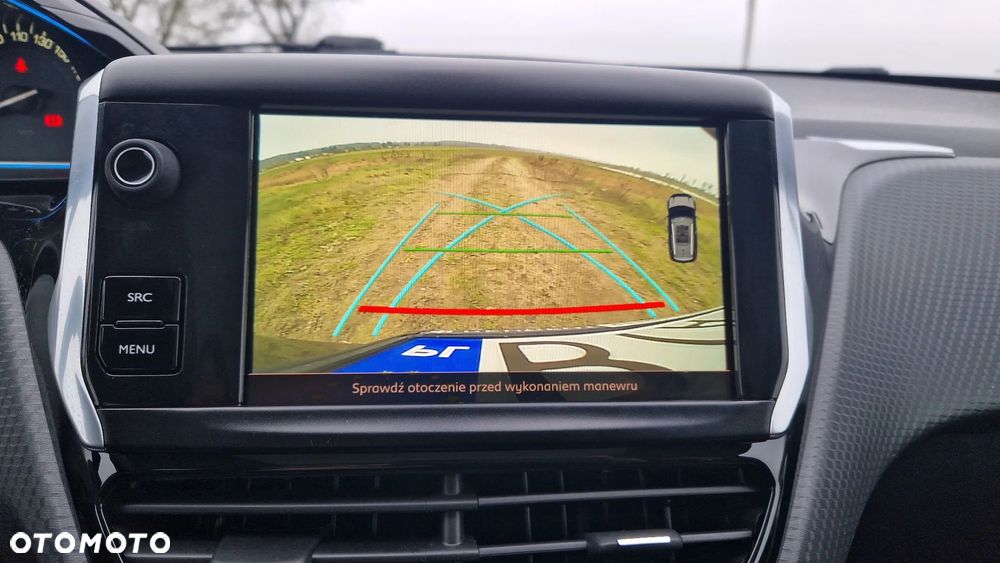 Peugeot 2008 1.2 Pure Tech GPF Allure S&S - 29