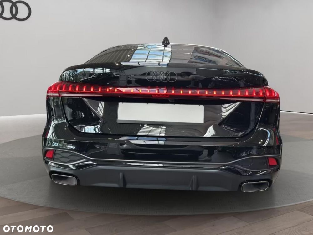 Audi A5 Limousine - 6