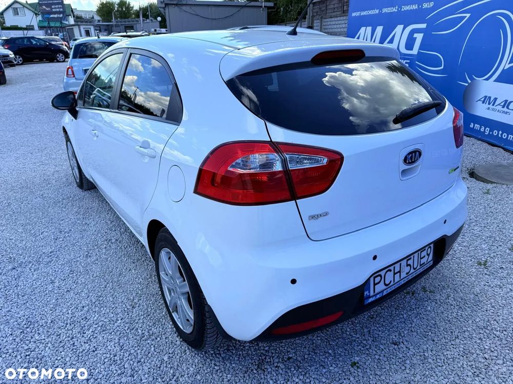 Kia Rio 1.1 CRDI Attract - 8