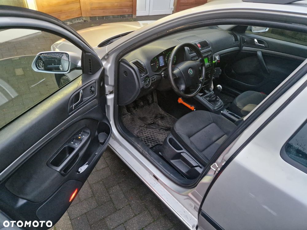 Skoda Octavia - 9