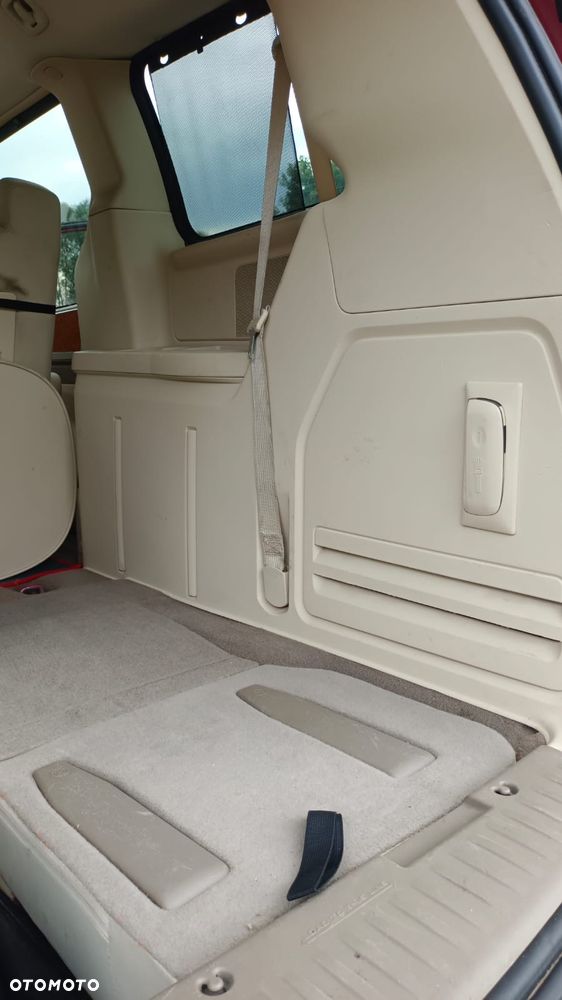 Chrysler Town & Country 4.0 Limited - 9