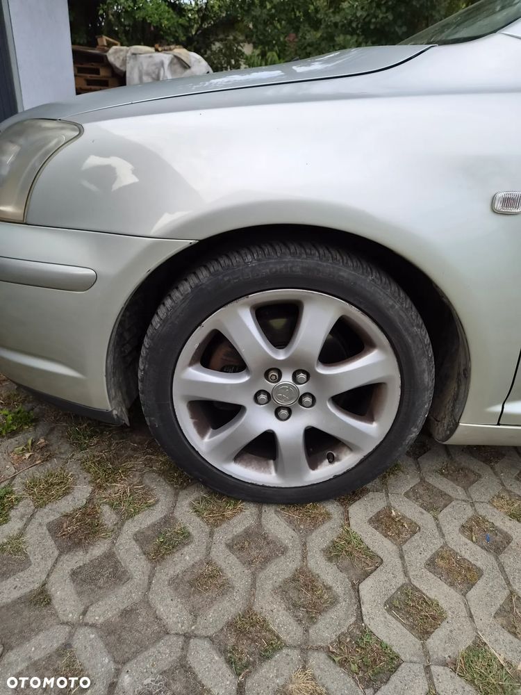 Toyota Avensis 2.0 VVT-i Sol - 6