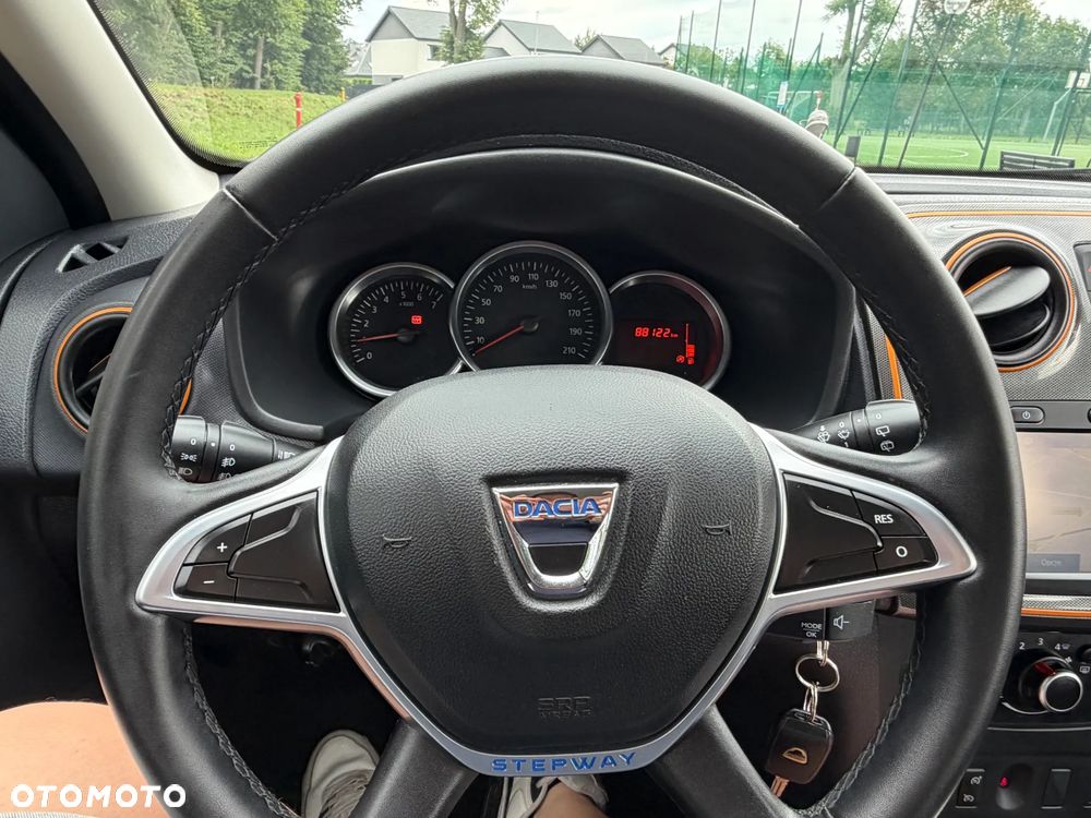 Dacia Sandero Stepway TCe 90 (S&S) Celebration - 19