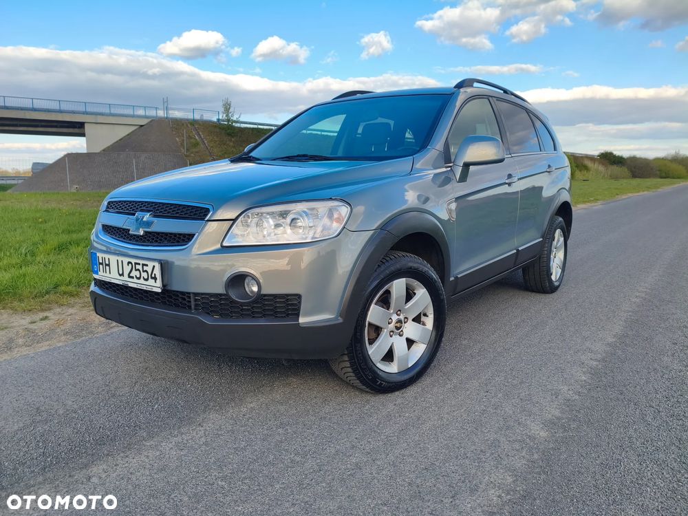 Chevrolet Captiva 2.4 2WD 7 Sitzer LS - 1