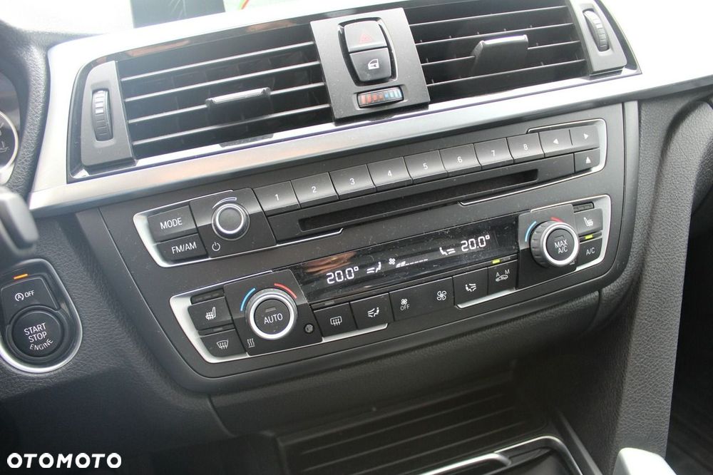 BMW 3GT 328i xDrive - 22