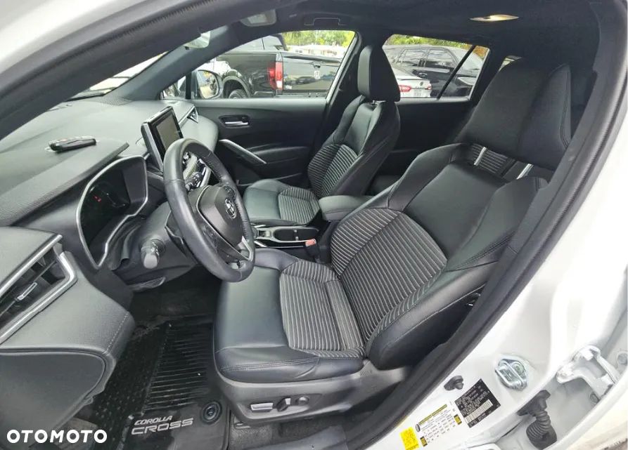 Toyota Corolla Cross - 7