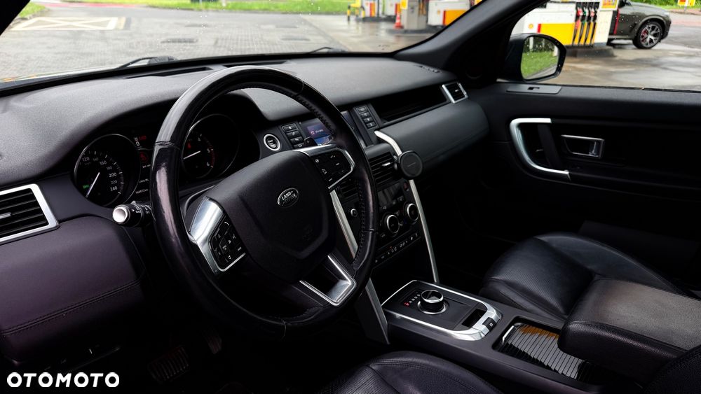 Land Rover Discovery Sport TD4 HSE Luxury - 13