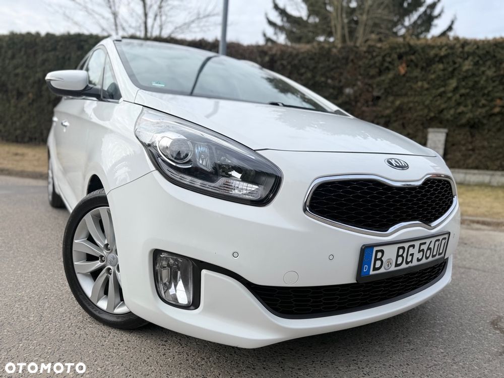 Kia Carens 1.7 CRDi 141 ISG Dream-Team Edition - 9