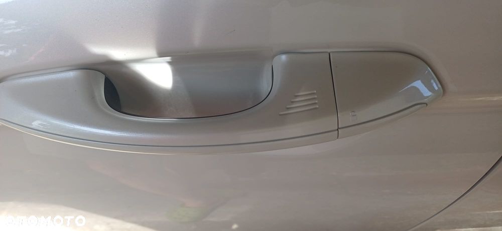 Ford Mondeo - 20