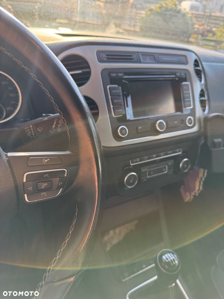 Volkswagen Tiguan 2.0 TDI DPF BlueMotion Technology Cup Sport & Style - 6