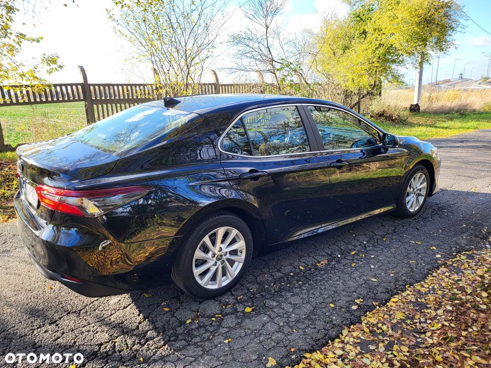 Toyota Camry 2.5 Hybrid Comfort CVT - 4