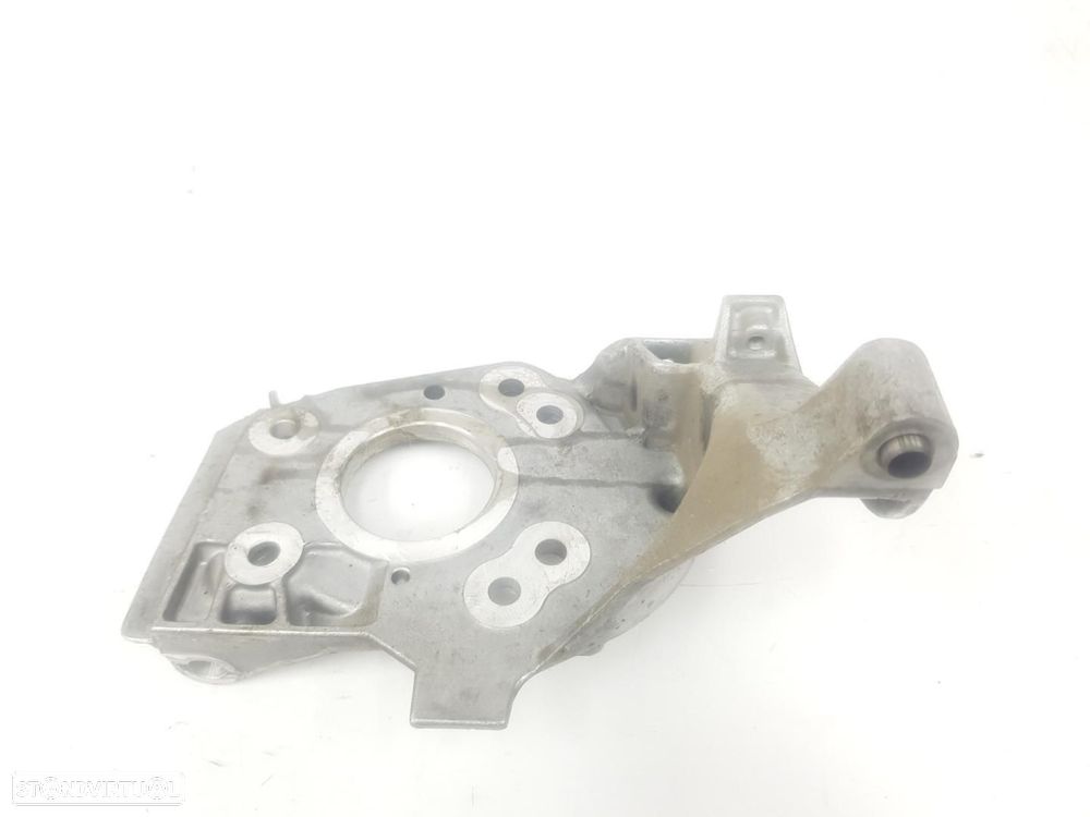 SUPORTE BOMBA INJETORA FORD FIESTA CNN - 1