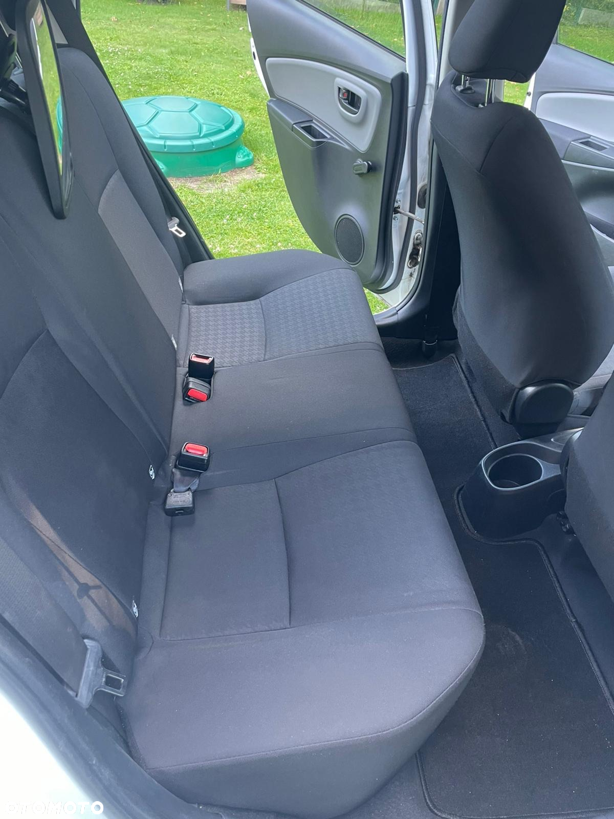 Toyota Yaris 1.0 Active - 10