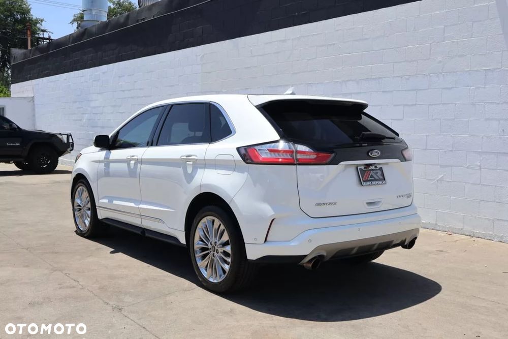 Ford Edge - 7
