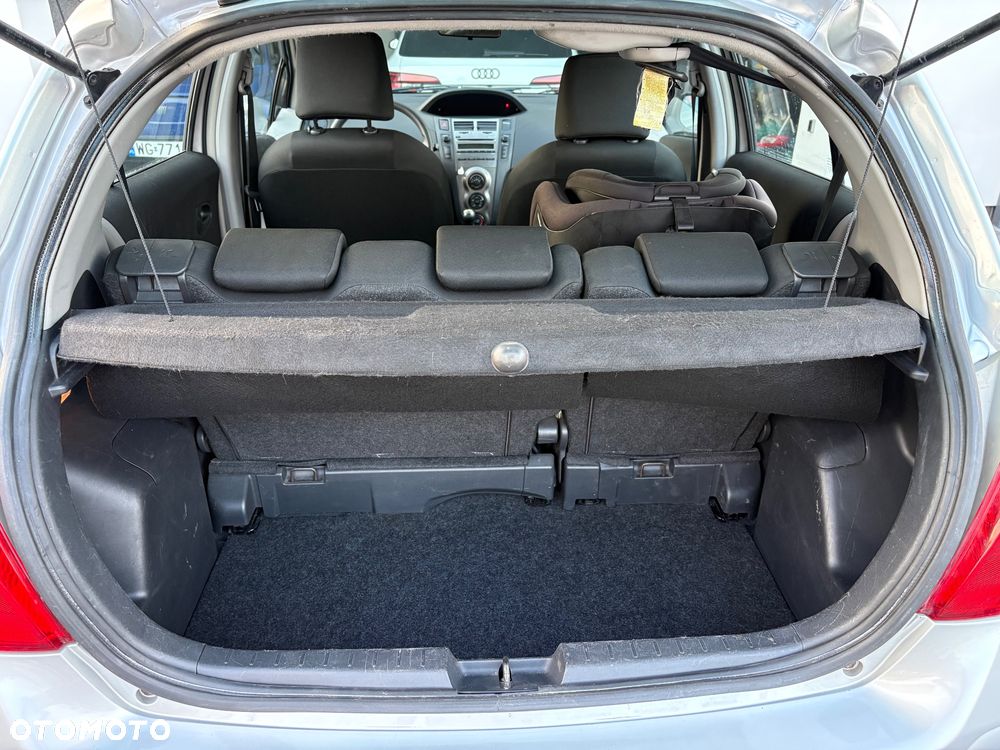 Toyota Yaris 1.33 Sol - 14