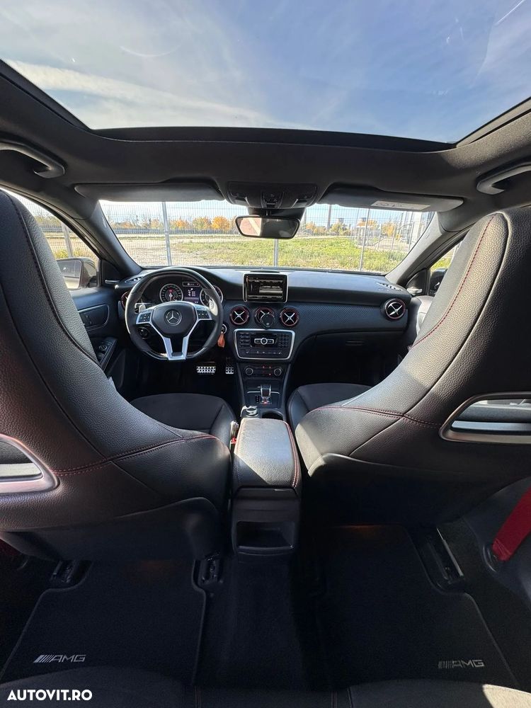 Mercedes-Benz A 45 AMG 4MATIC Aut. - 9