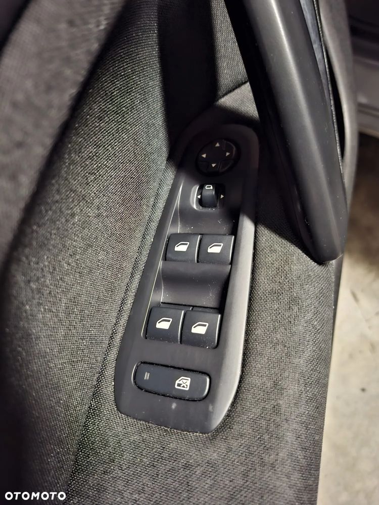 Peugeot 308 1.5 BlueHDi Active S&S - 24