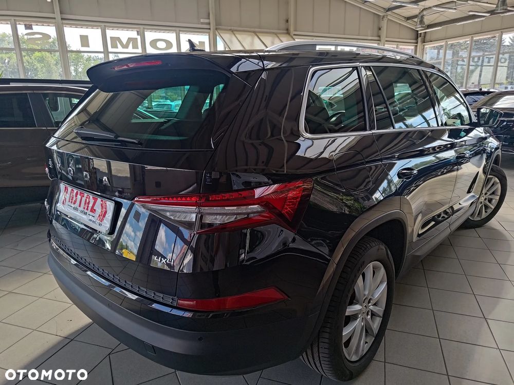 Skoda Kodiaq 2.0 TSI 4x4 Sportline DSG - 4