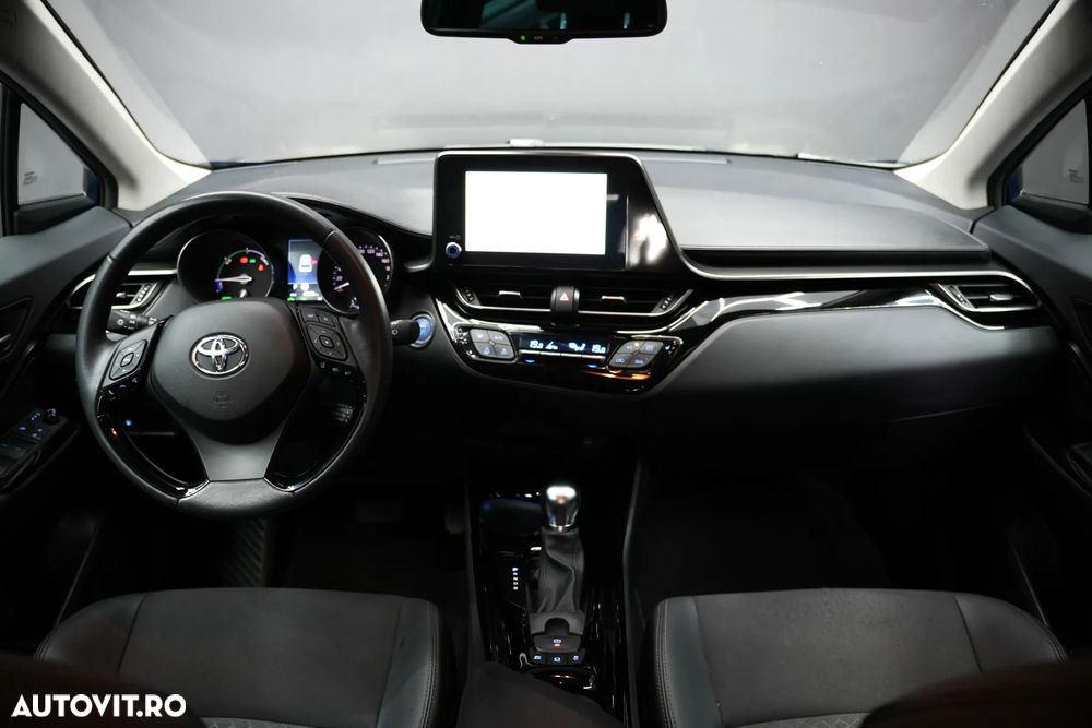 Toyota C-HR 1.8 HSD 122 CP 4x2 CVT Cult - 11