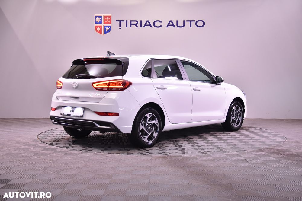 Hyundai i30 1.5 96CP M/T Highway - 6