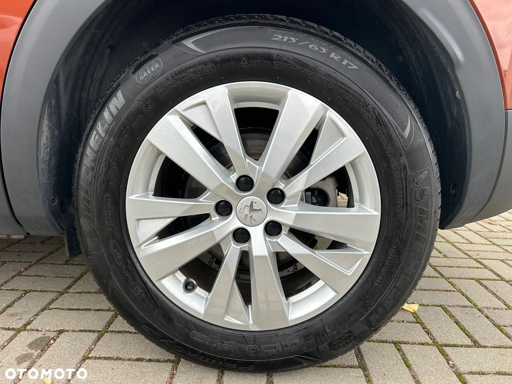 Peugeot 3008 1.5 BlueHDi Allure S&S - 19