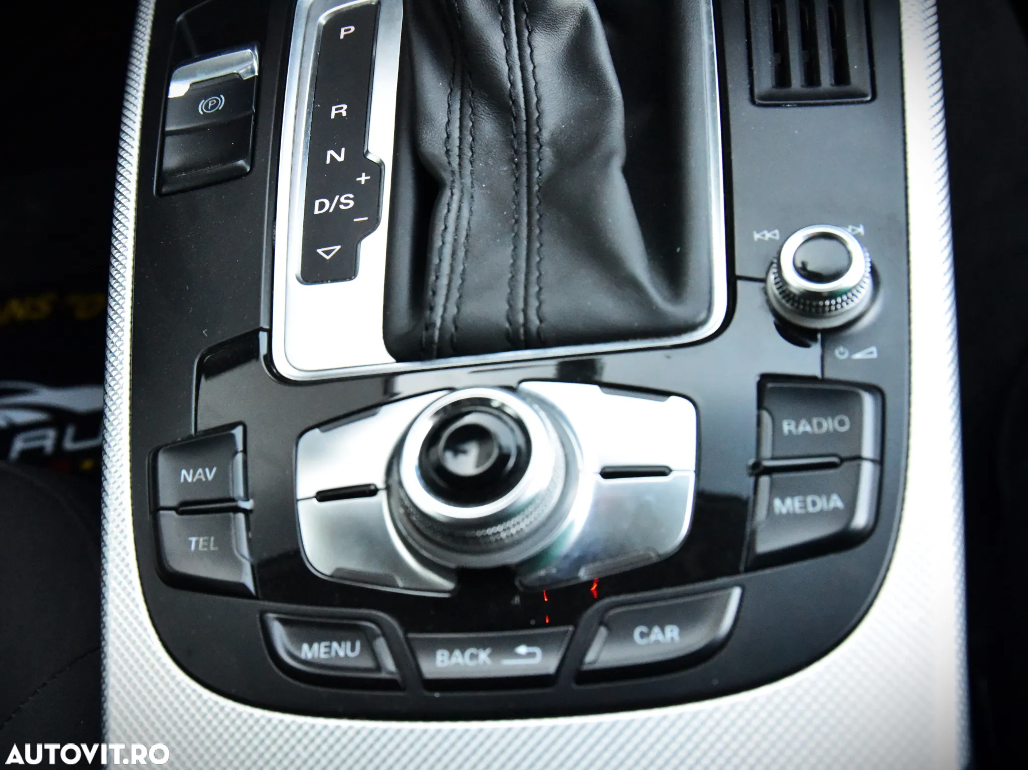 Audi A4 Avant 2.0 TDI DPF multitronic Attraction - 23