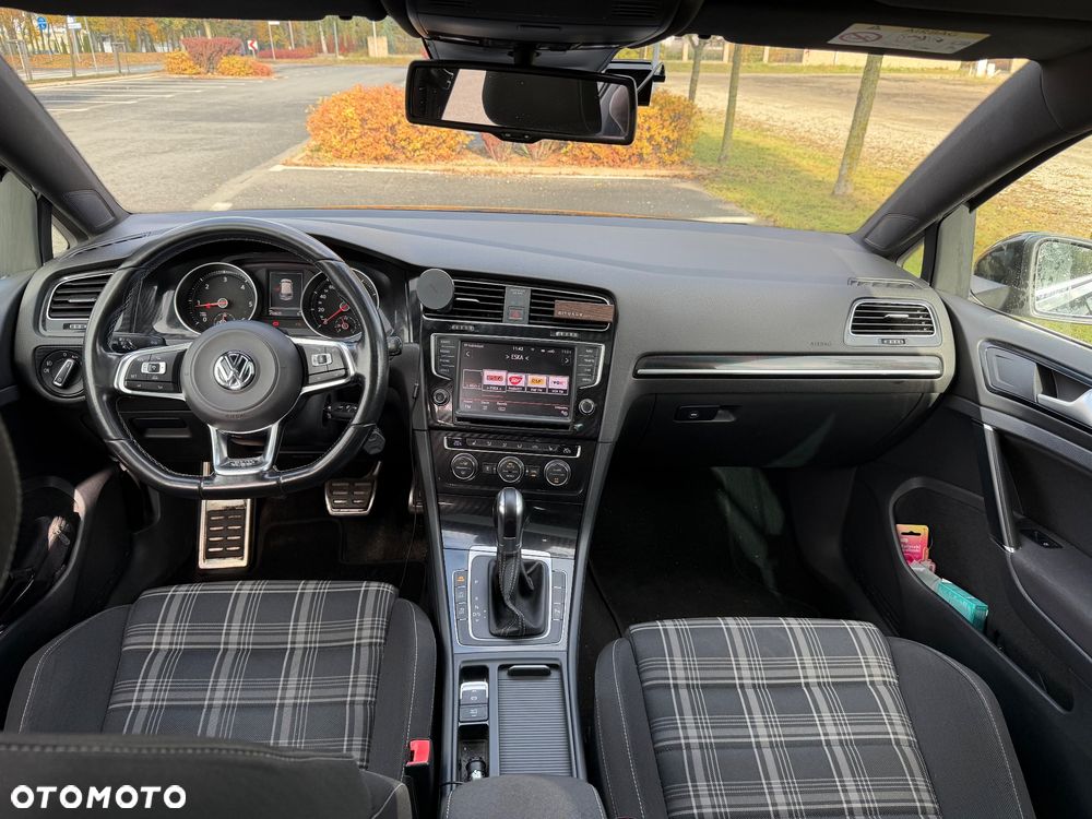Volkswagen Golf 2.0 TDI BMT GTD DSG - 11