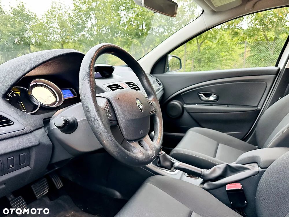 Renault Megane 1.6 16V 110 Dynamique - 10